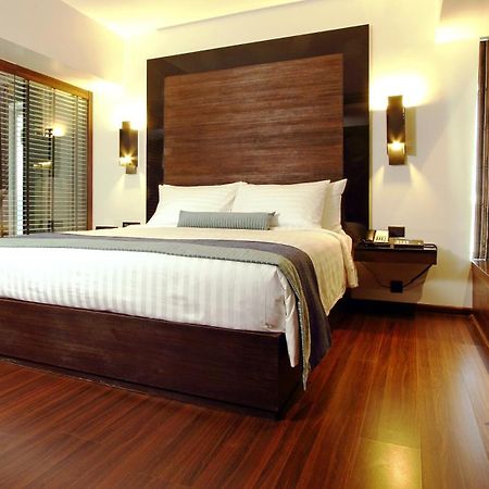 Svenska Design Hotel, Electronic City, Bangalore Kammasandra Ngoại thất bức ảnh