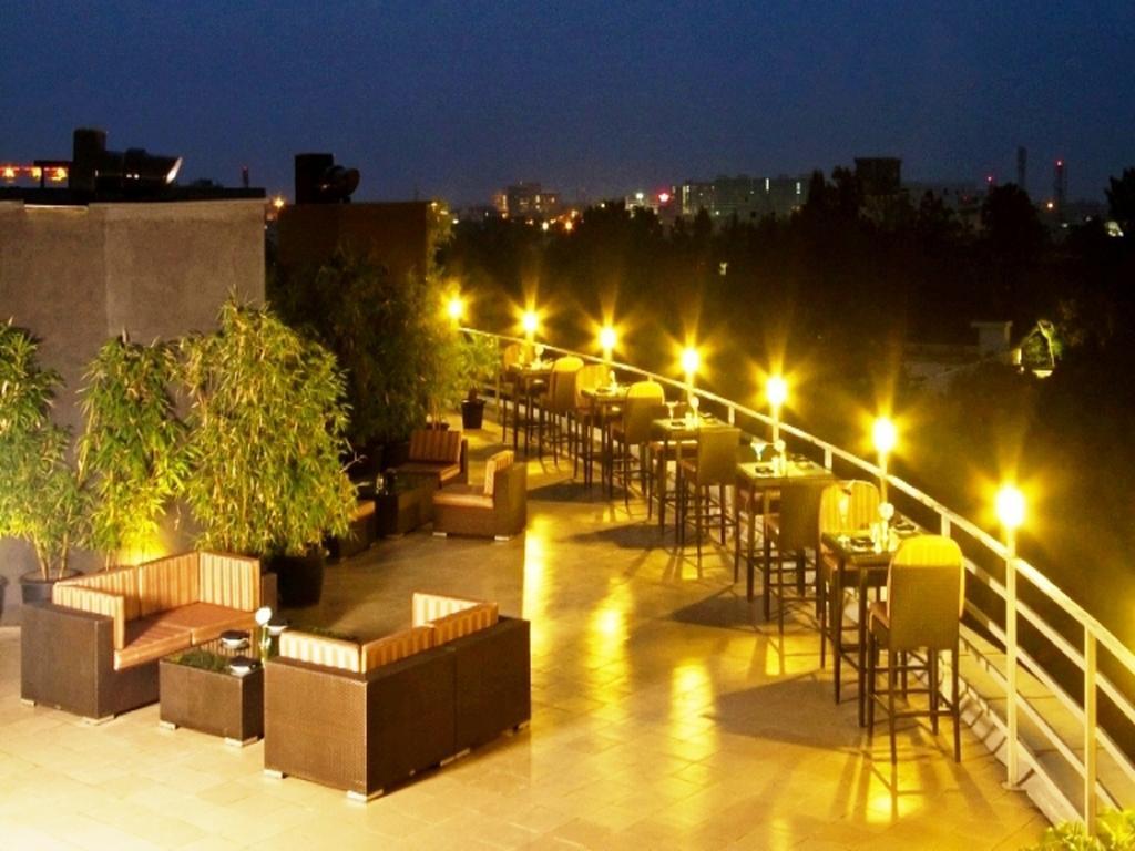 Svenska Design Hotel, Electronic City, Bangalore Kammasandra Ngoại thất bức ảnh