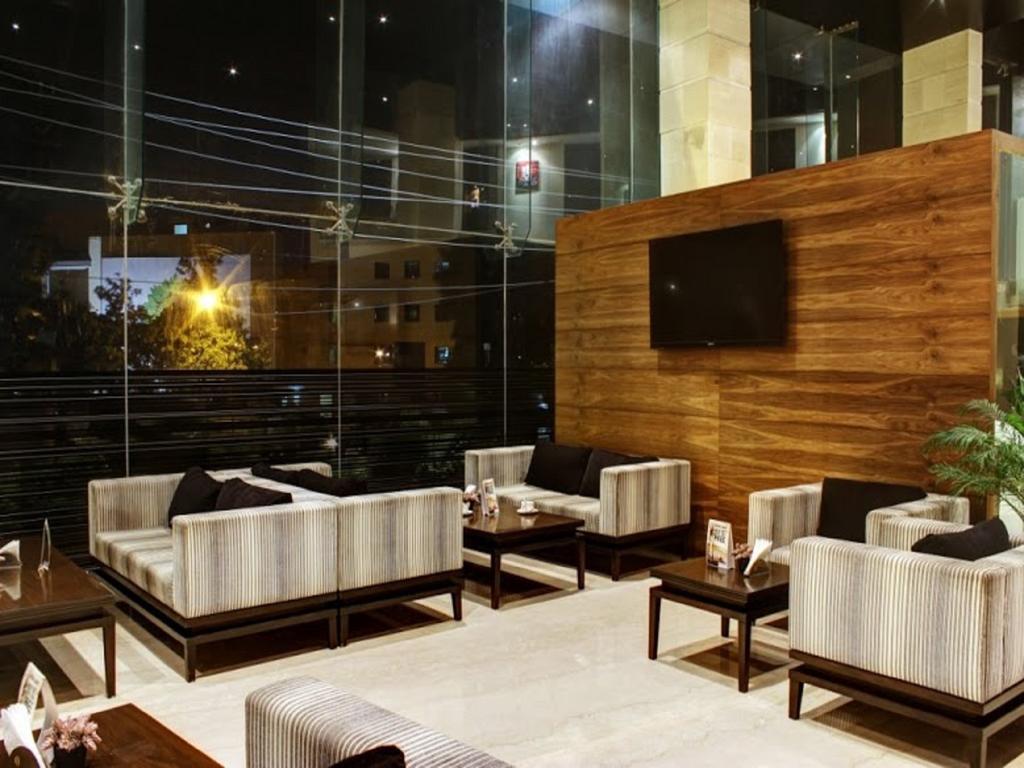 Svenska Design Hotel, Electronic City, Bangalore Kammasandra Ngoại thất bức ảnh